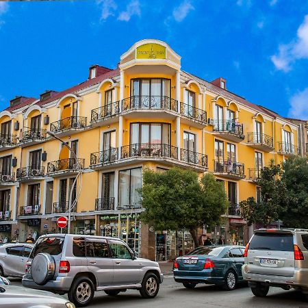 Eiffel Hotel Batumi Luaran gambar