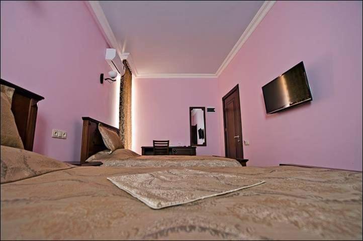Eiffel Hotel Batumi Luaran gambar